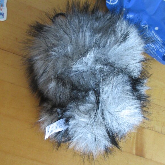 Baby Three Yeti Plush Opened Blind Box Darkgloom Fluff adorable! - Picture 5 of 5